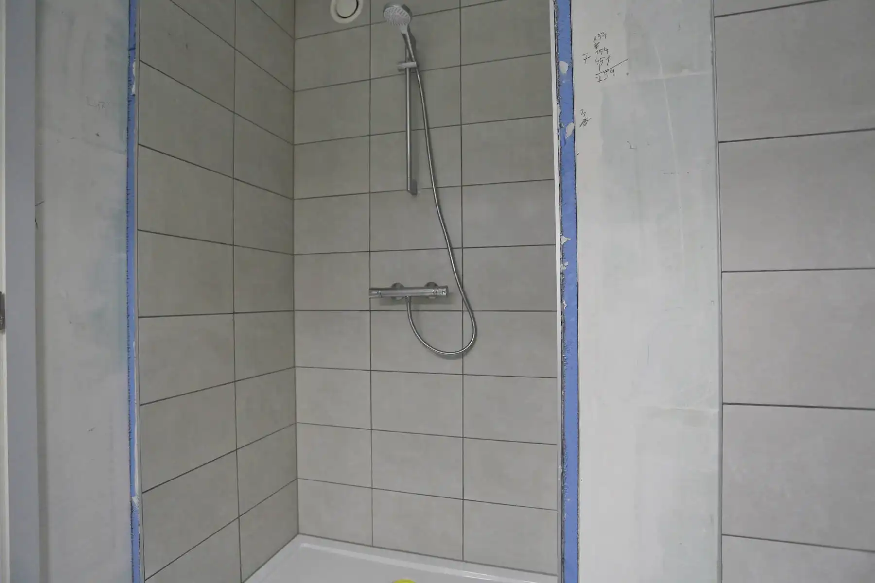 Ruim 2 slaapkamer appartement in residentie De Stroppen foto 6