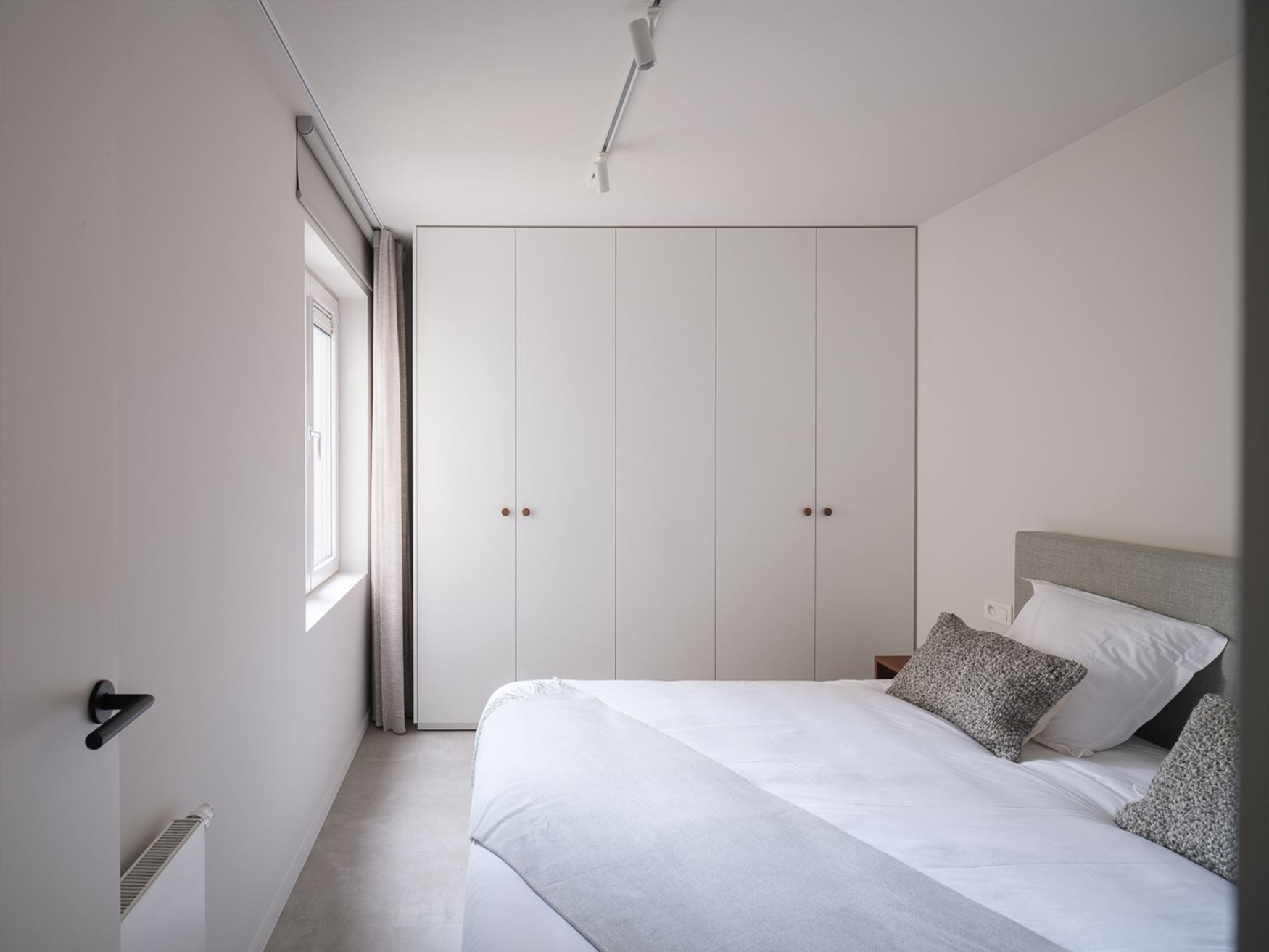 Instapklaar appartement met zijdelings zeezicht foto 7