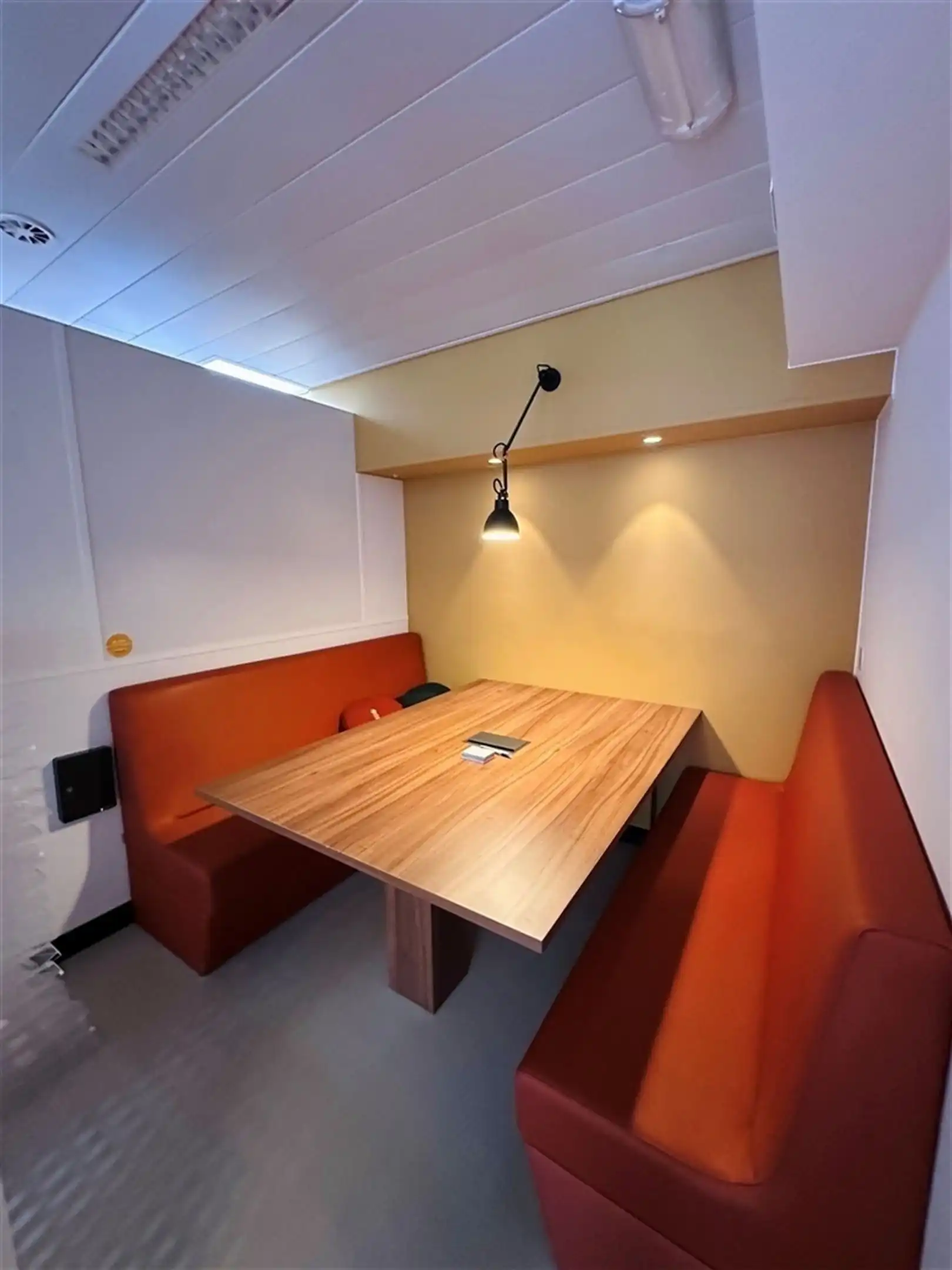 Full service kantoren met vlotte bereikbaarheid in Gent foto 9