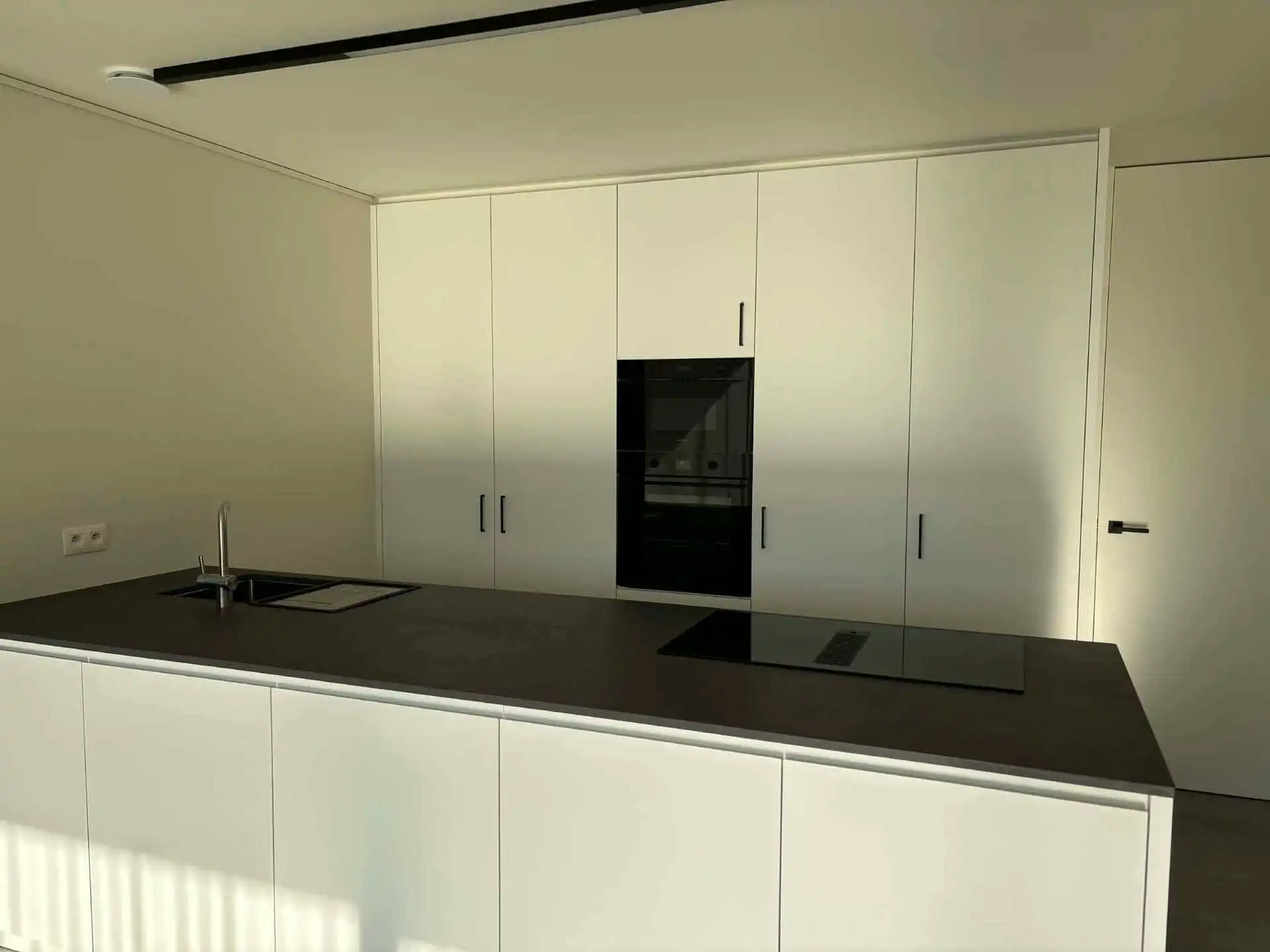 BORSBEKE - Nieuwbouw gelijkvloers appartement. foto 3