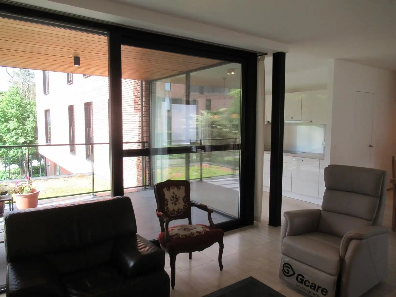 Luxe nieuwbouw-appartement met 2 slaapkamers  in centrum van Sint-Truiden. foto 17