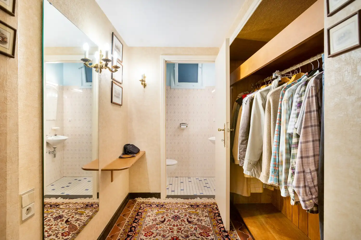 Ruime woning met 4 slaapkamers op een riant perceel te Schoten! foto 32