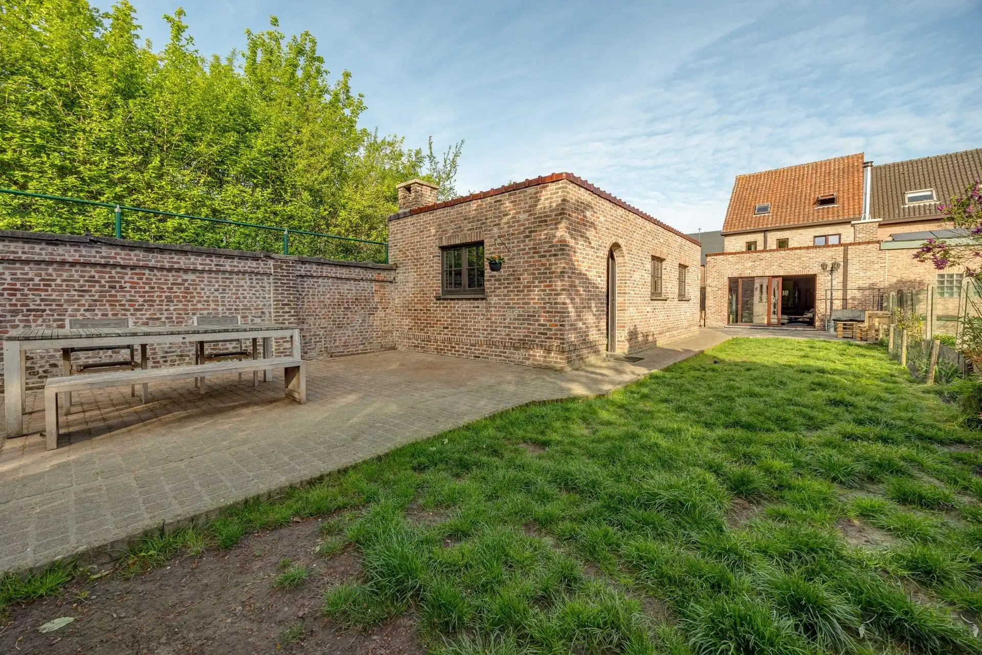 Ruime gezinswoning met 5 slaapkamers foto 21