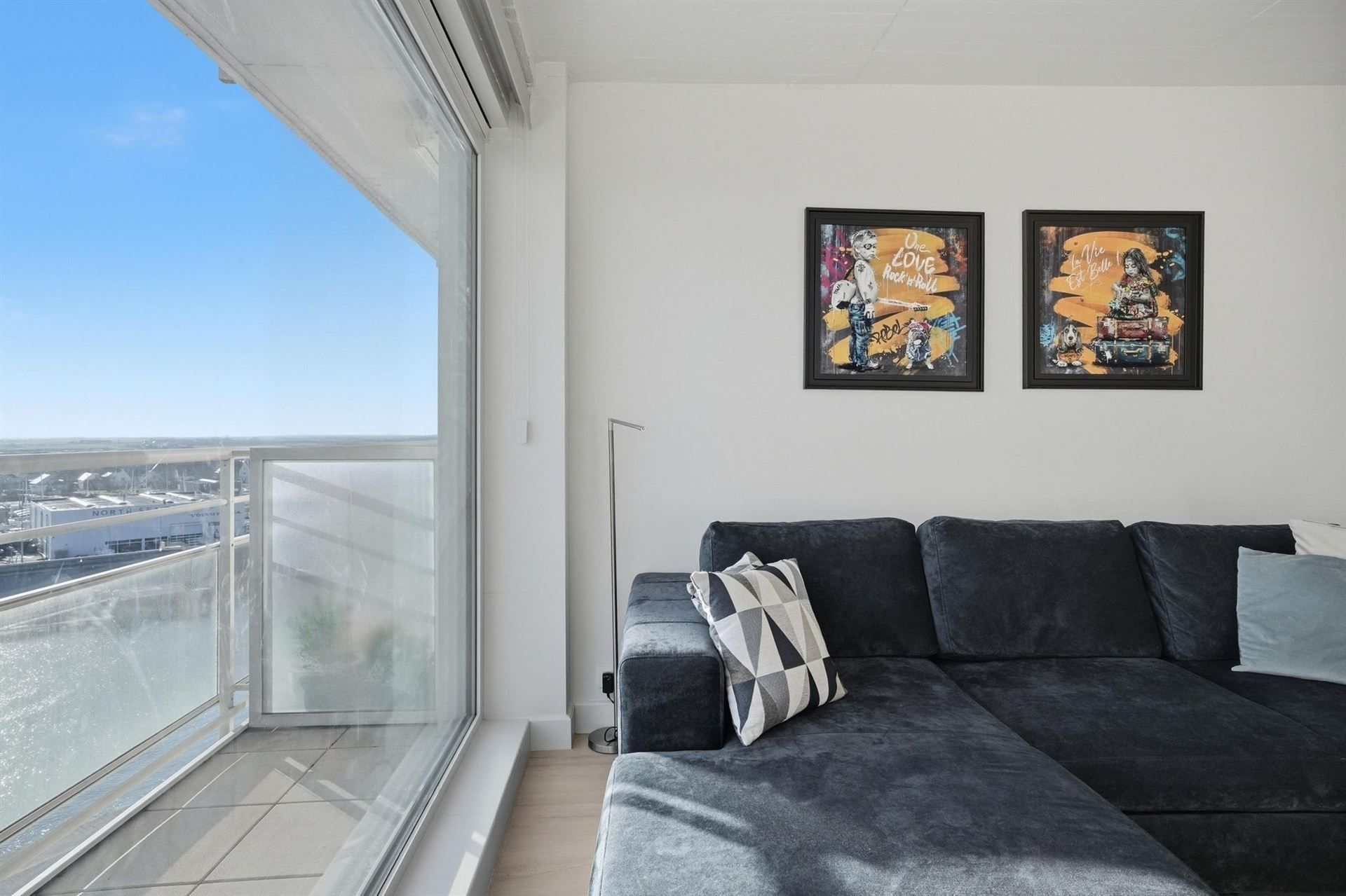 ZONNIG / INSTAPKLAAR  foto 7