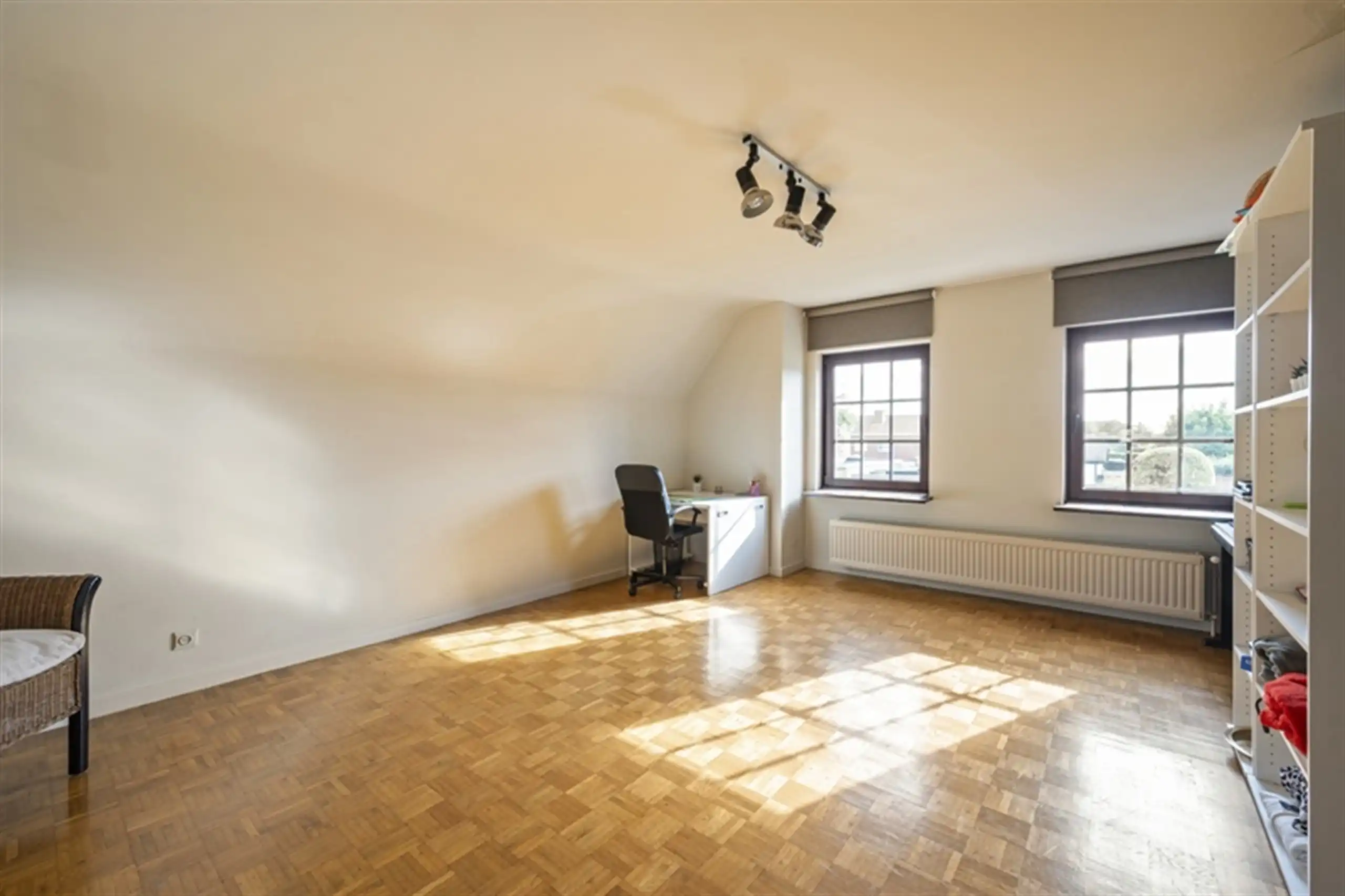 Kom binnen, kom dromen: royale eigendom op 3057 m² foto 19