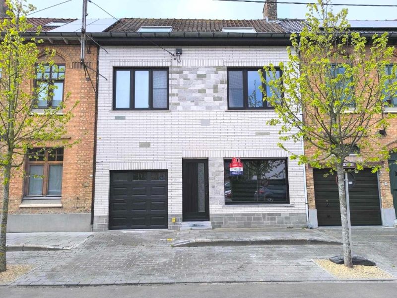 Instapklare woning foto {{pictureIndex}}