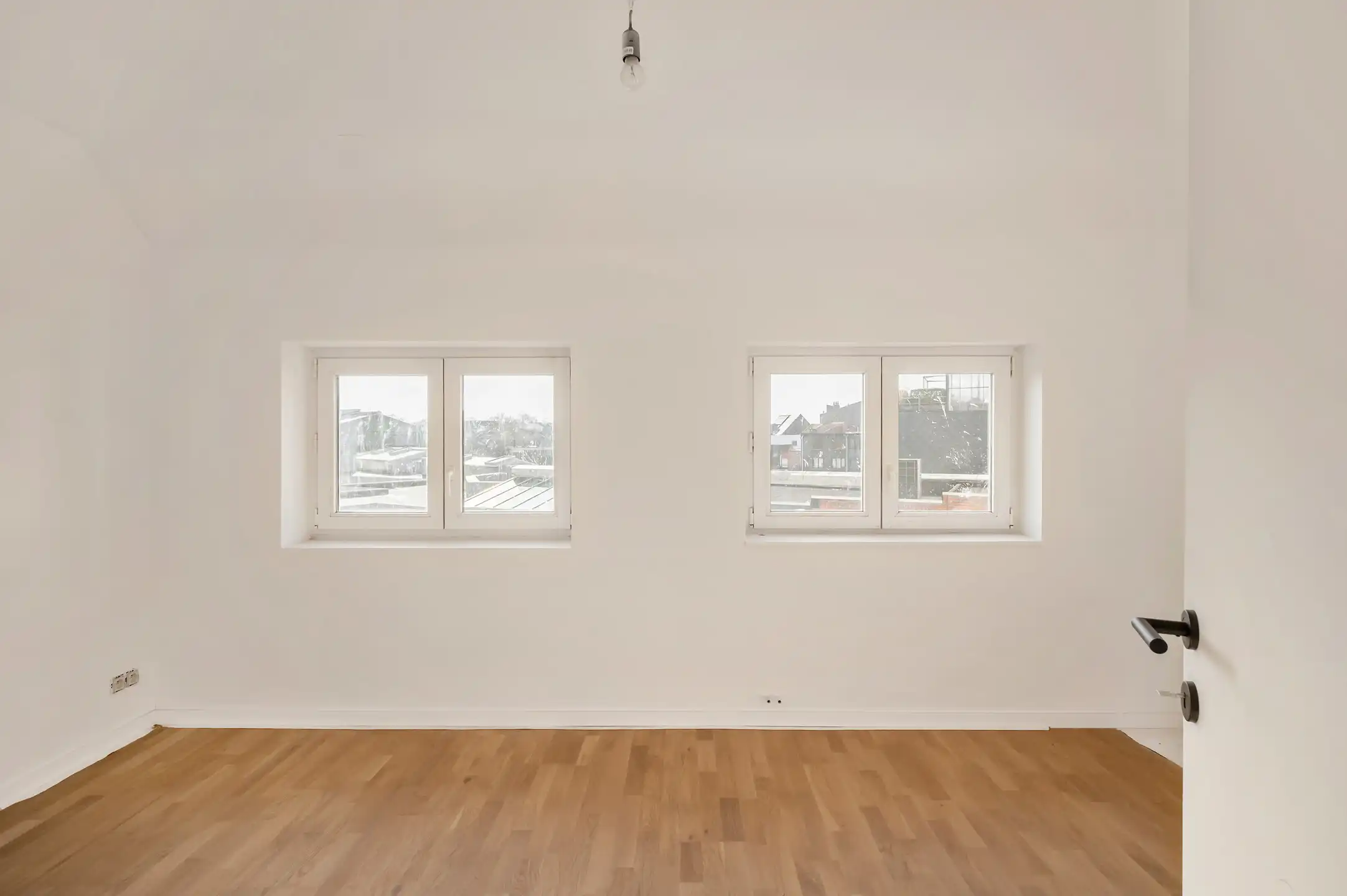 Gerenoveerde triplex in het centrum! foto 13