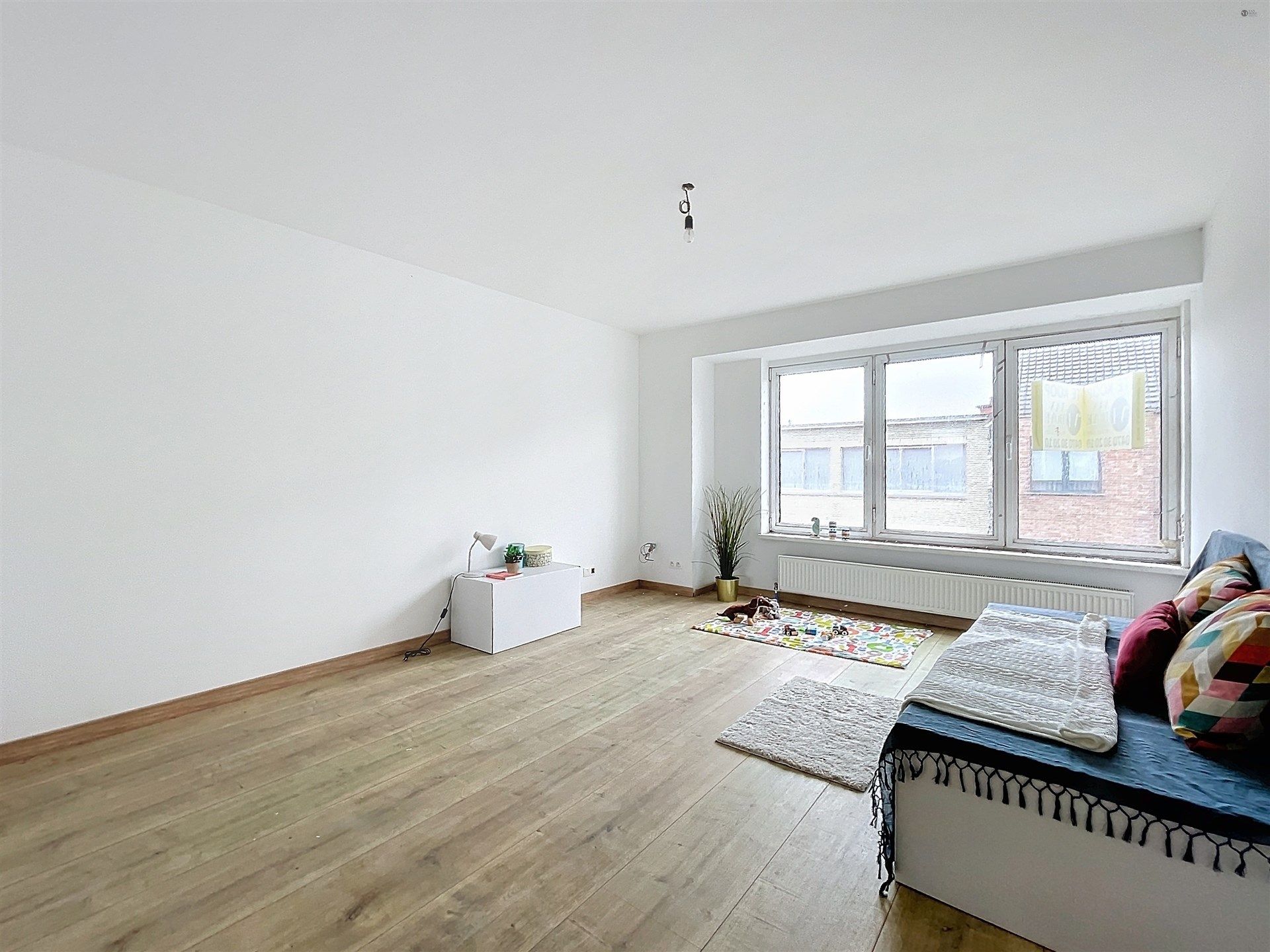 Handelspand met 2 appartementen op perceel van 491 m² NETTORENDEMENT 5% foto 4