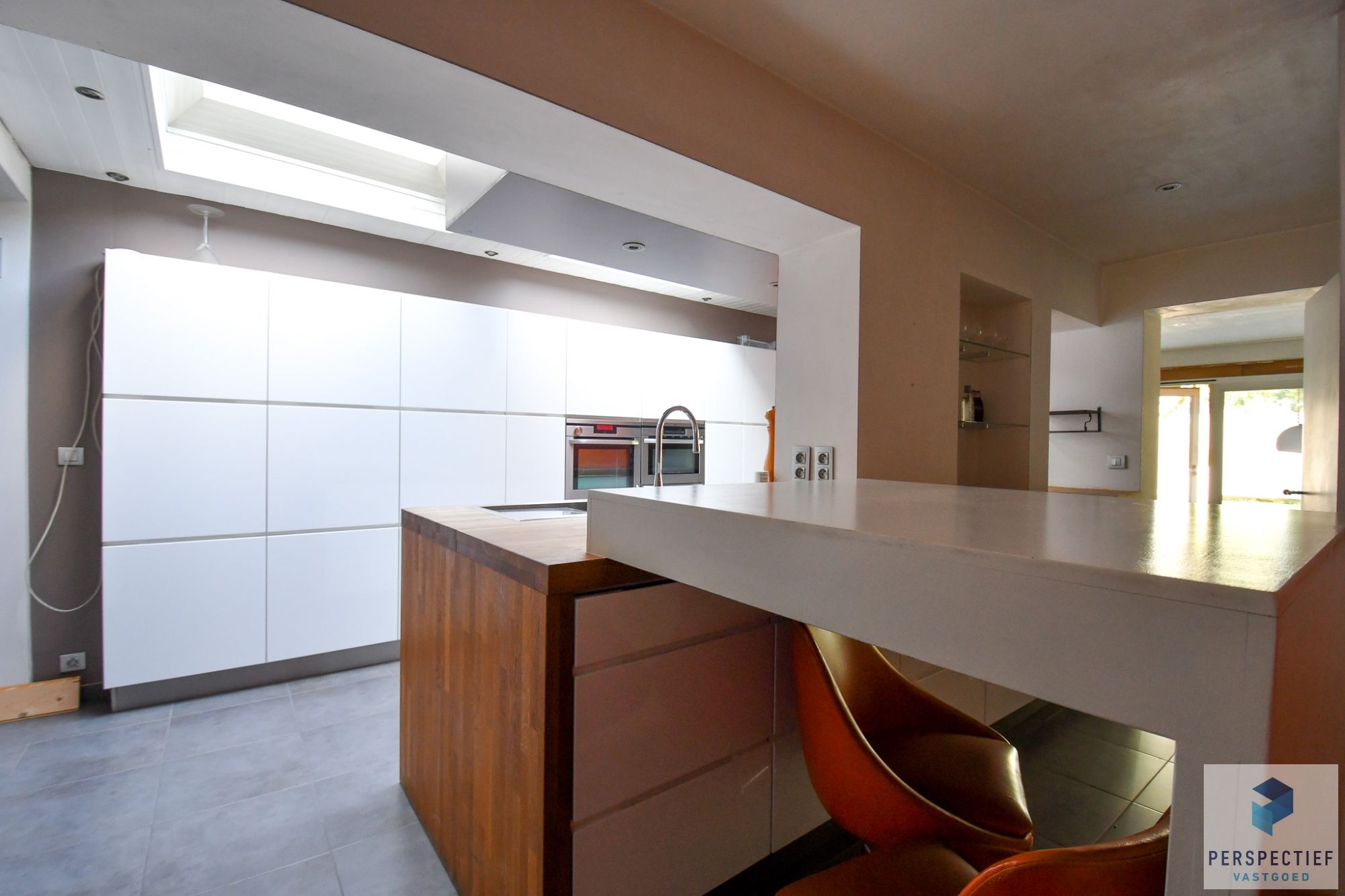 RUIM HANDELSPAND met WOONST op GUNSTIGE ligging - MOGELIJKHEID TOT AANKOOP NAASTLIGGENDE WONING met ZWEMBAD foto 41