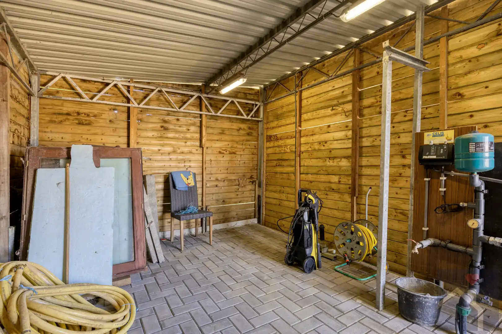 🐴 WONEN MET JE PAARDEN AAN HUIS? DIT IS ER ÉÉN OM TE BEKIJKEN! 🏡 foto 47