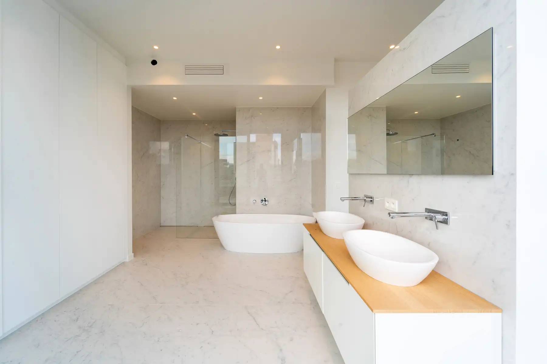 Luxe penthouse met ruime terrassen op toplocatie! foto 8