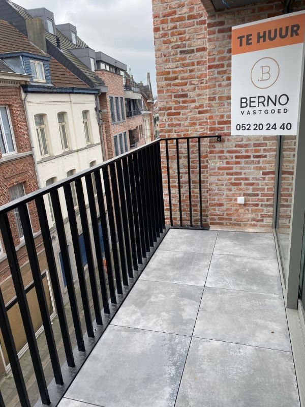 Recent appartement met 2 slaapkamers in centrum. foto 11