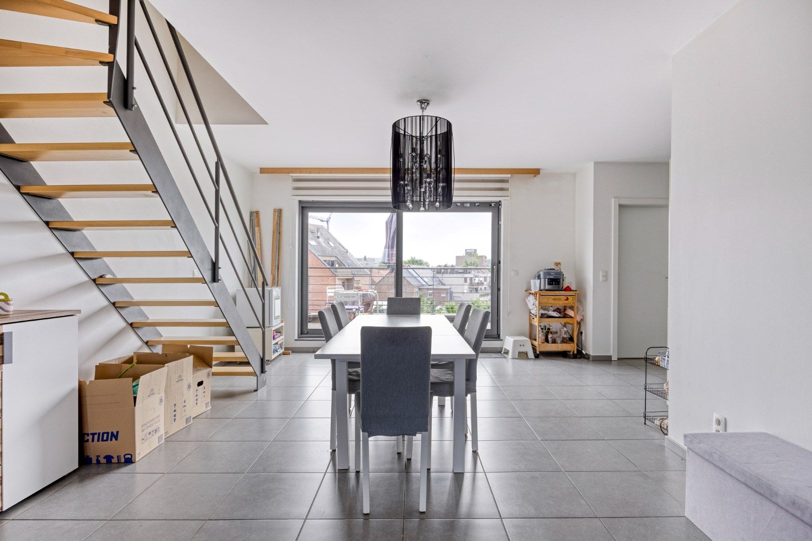 Ruime, moderne duplex met 3 slaapkamers, dressing én zolder – instapklaar en energiezuinig! foto 5