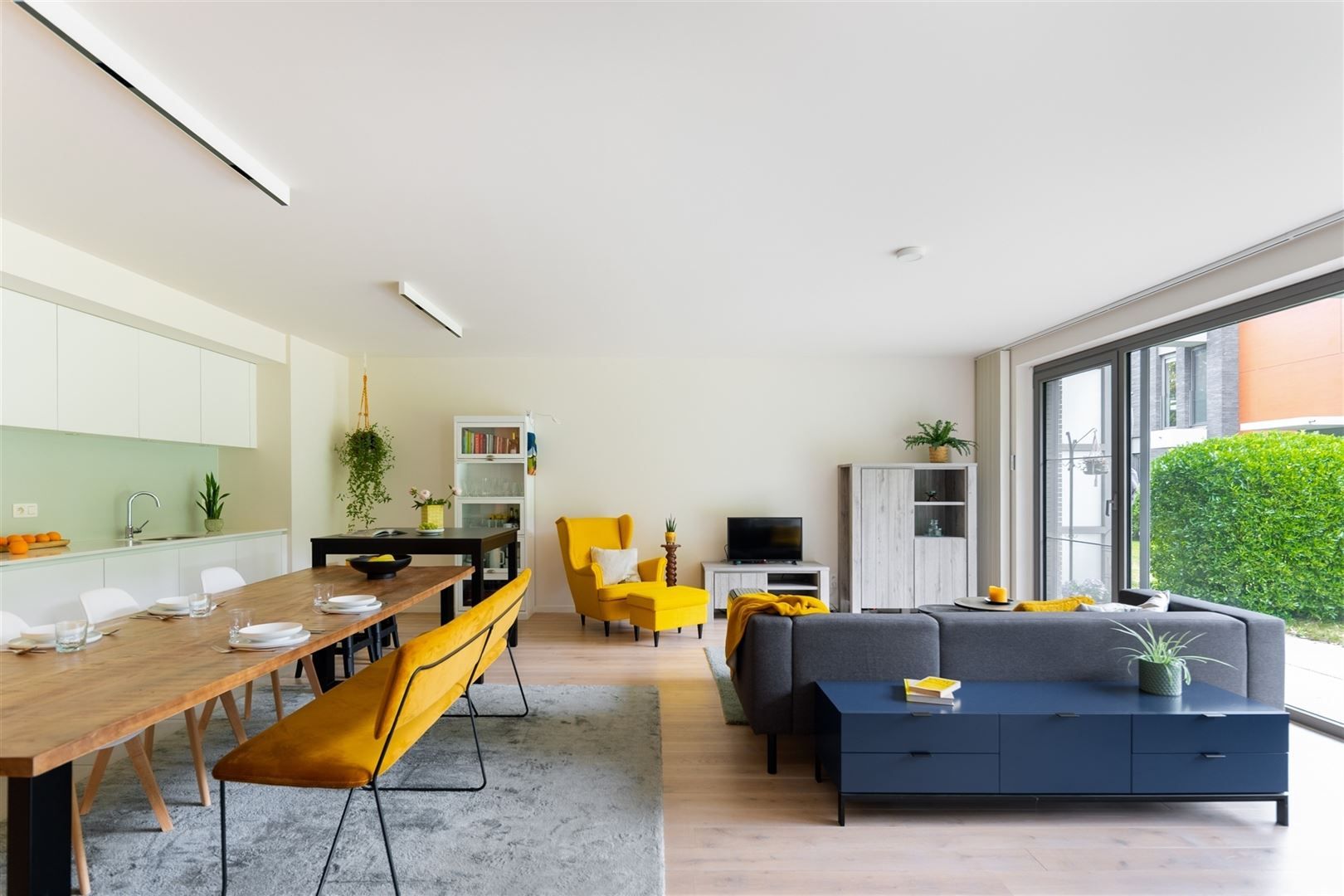Luxueus BEN-appartement met zuidterras en tuinzicht in hartje Schoten foto 4