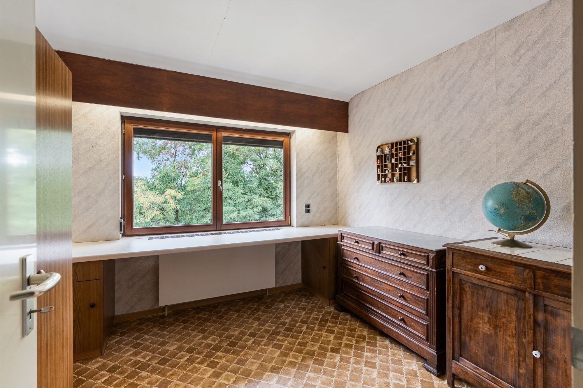 Ruime gezinswoning te koop foto 31