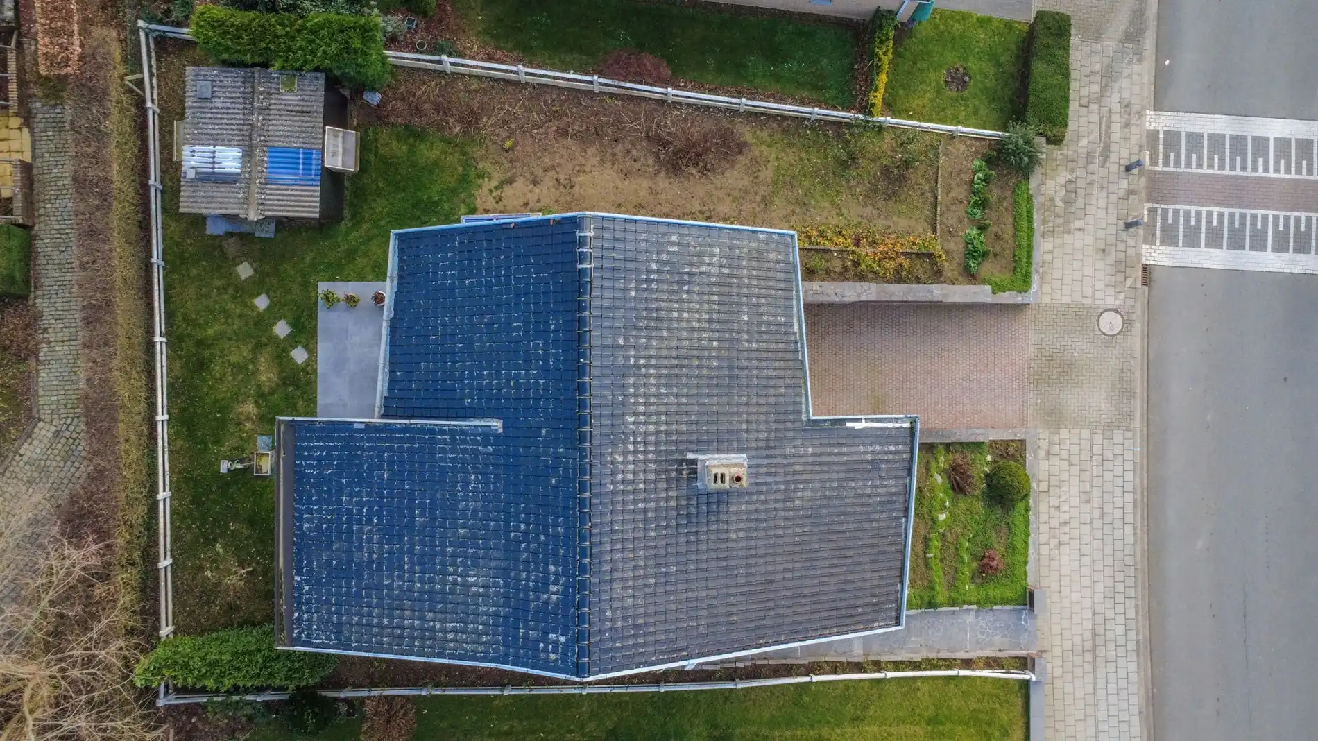 !!! OPTIE !!! Een degelijke, vrijstaande woning te Lembeek! foto 6