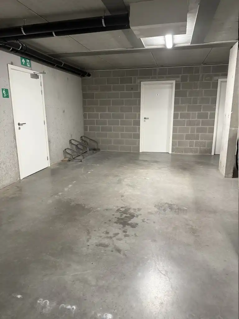 Duplex 1ste + 2de verd. met 2 slpks, terras en staanplaats foto 17