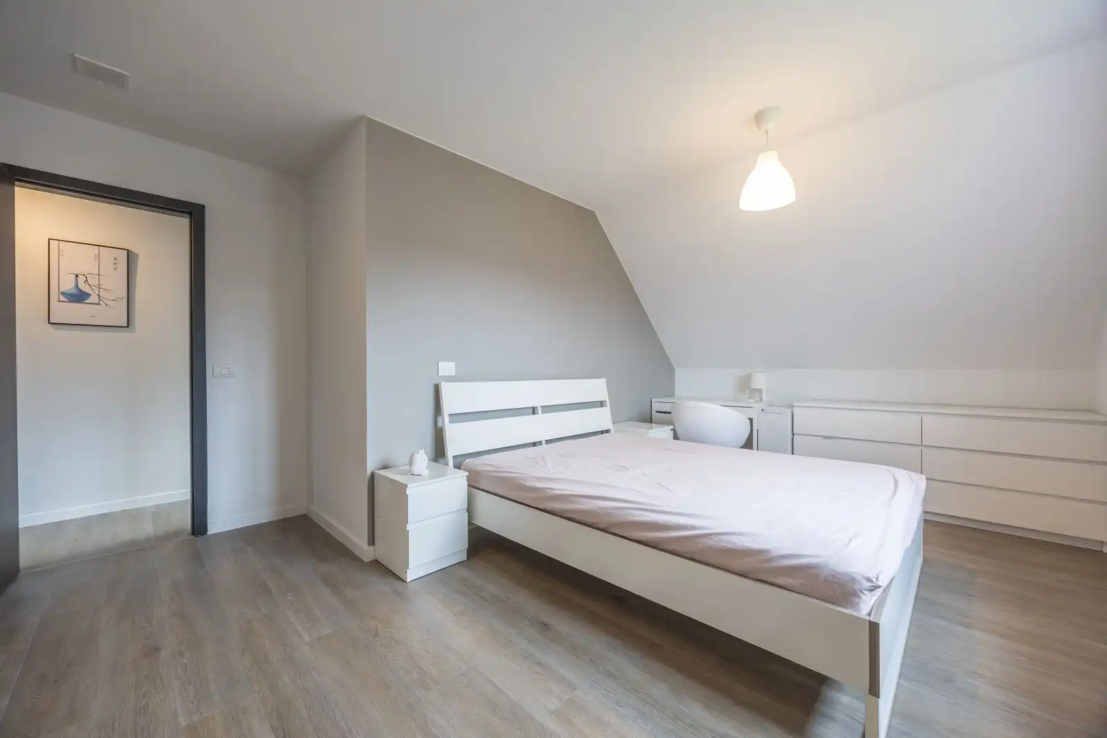 Recente vrijstaande villa op een royaal perceel (1044 m2) foto 17