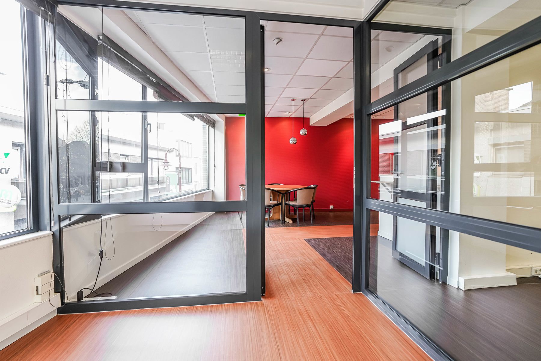 Winkel of kantoor te huur in centrum Londerzeel foto 12