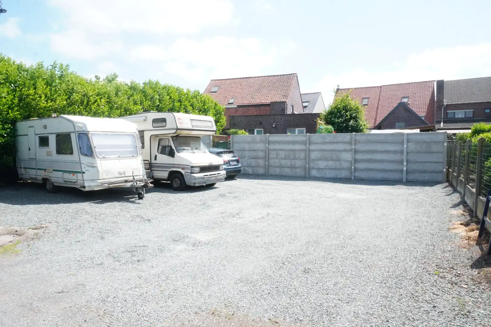 Autostaanplaats Hoekstraat 17-19  - Lokeren (Zeveneken) foto 2