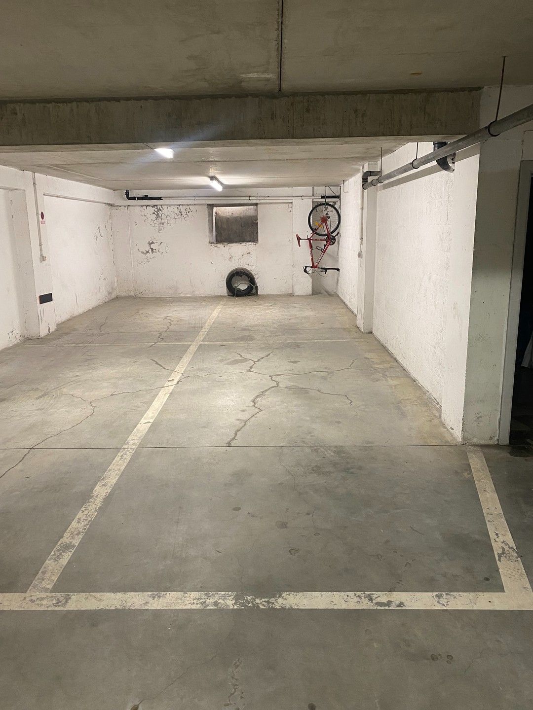 Dubbele parkeerplaats in de Zonnelaan foto 3