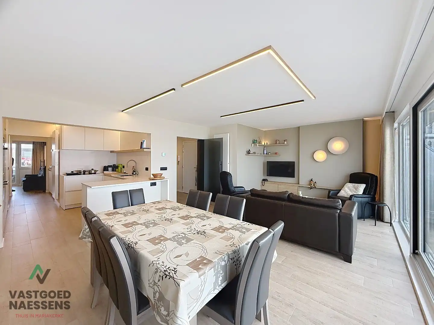 SCHITTEREND VERNIEUWD 3 SLPK APP MET ZICHT OP ZEE EN TERRAS foto 6