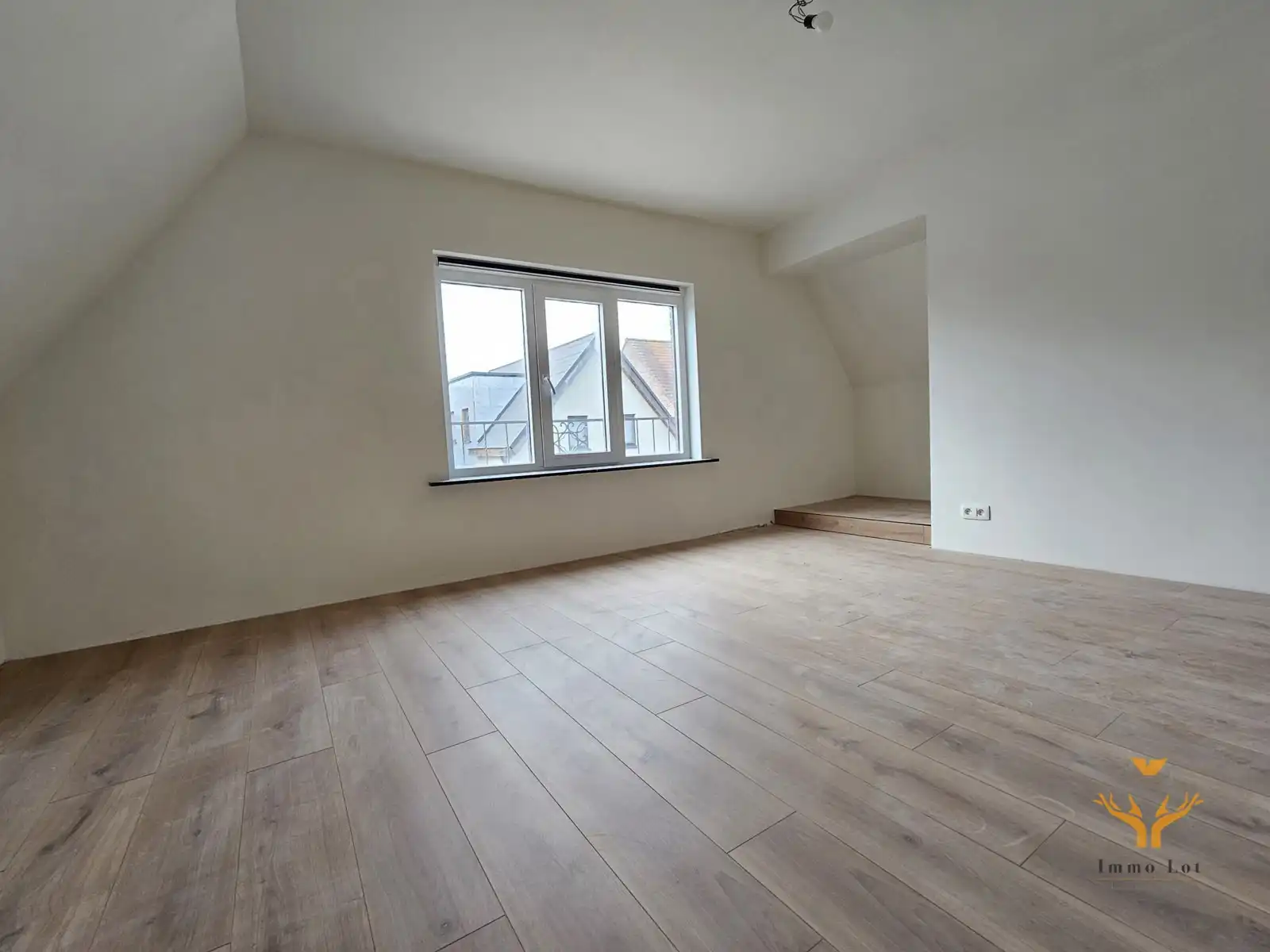 Ruime woning met 3 slaapkamers te huur foto 13