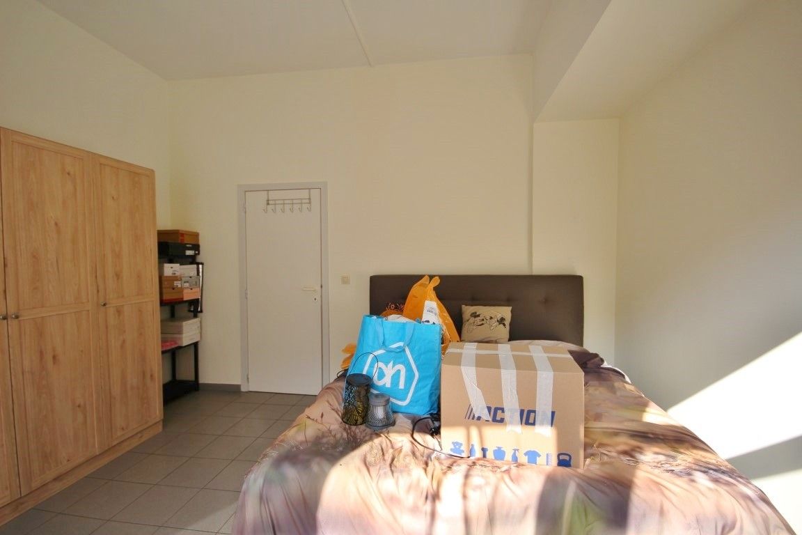 Gezellig éénslaapkamerappartement met terras in het centrum van Sint-Truiden foto 9