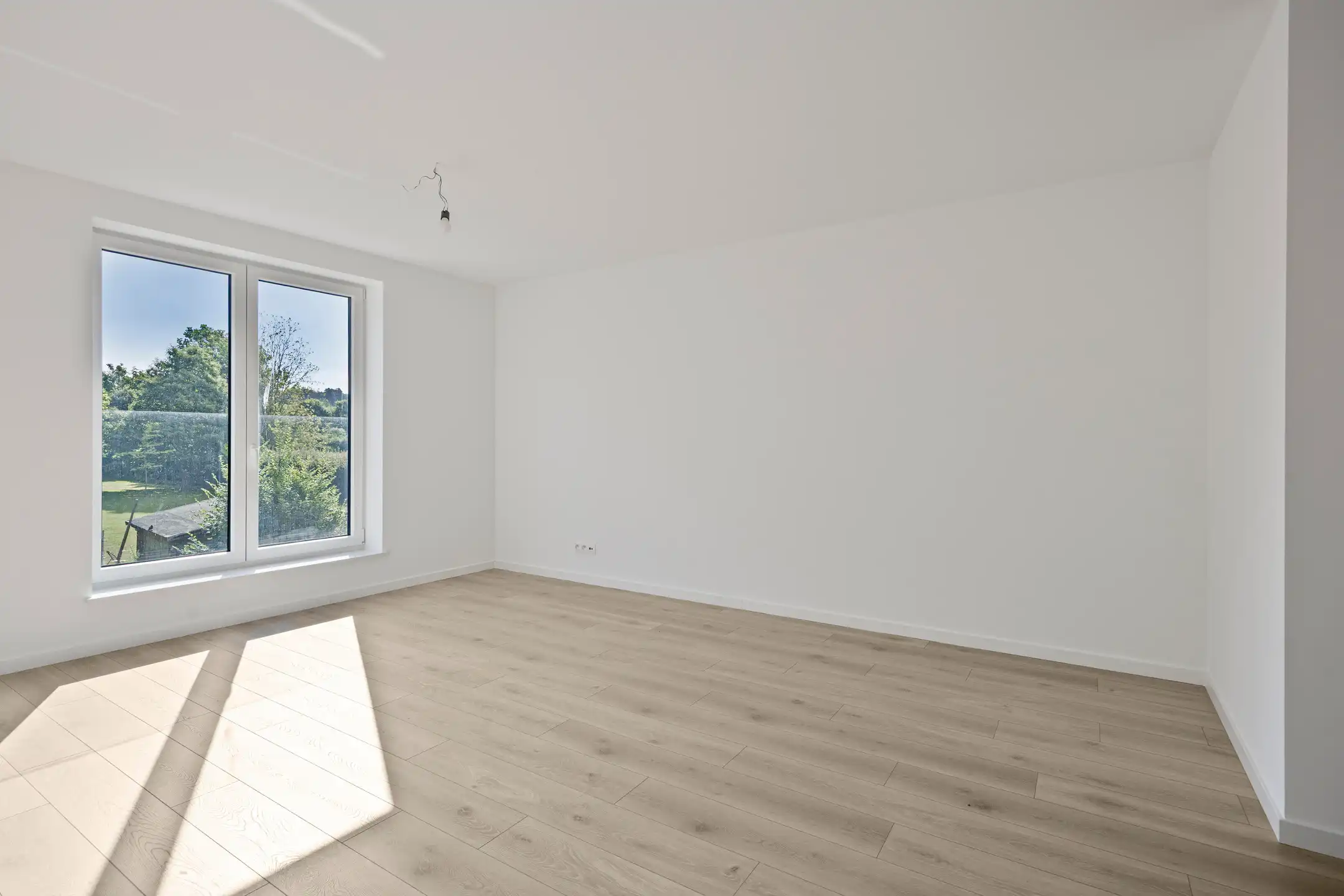 Nieuwbouwwoning met 6 slaapkamers & 3 badkamers (aan 6% btw) foto 10