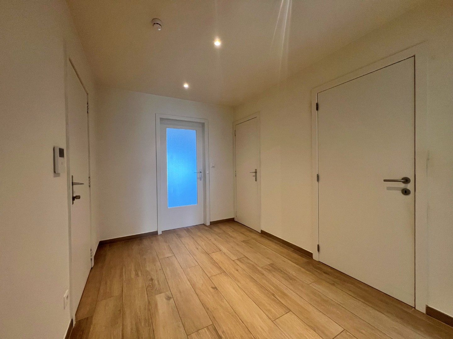 Vernieuwd gelijkvloers appartement met tuin en garage – Evergemsesteenweg 119, Wondelgem 🌿🚲 foto 6