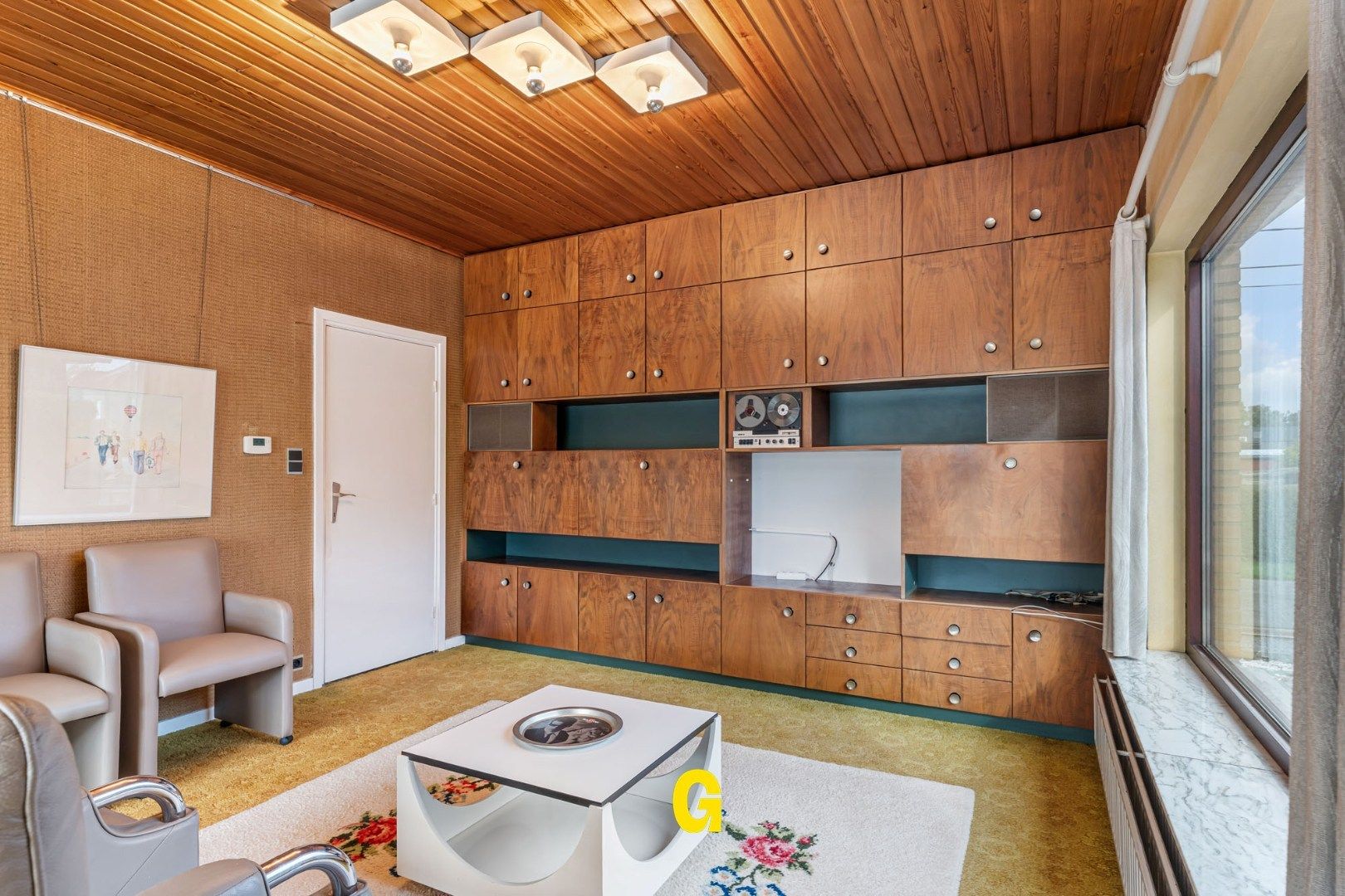 ** IN OPTIE ** Vrijstaande split-level woning met zuid gerichte tuin op 14a 49ca, in een geliefde buurt vlakbij het centrum foto 8