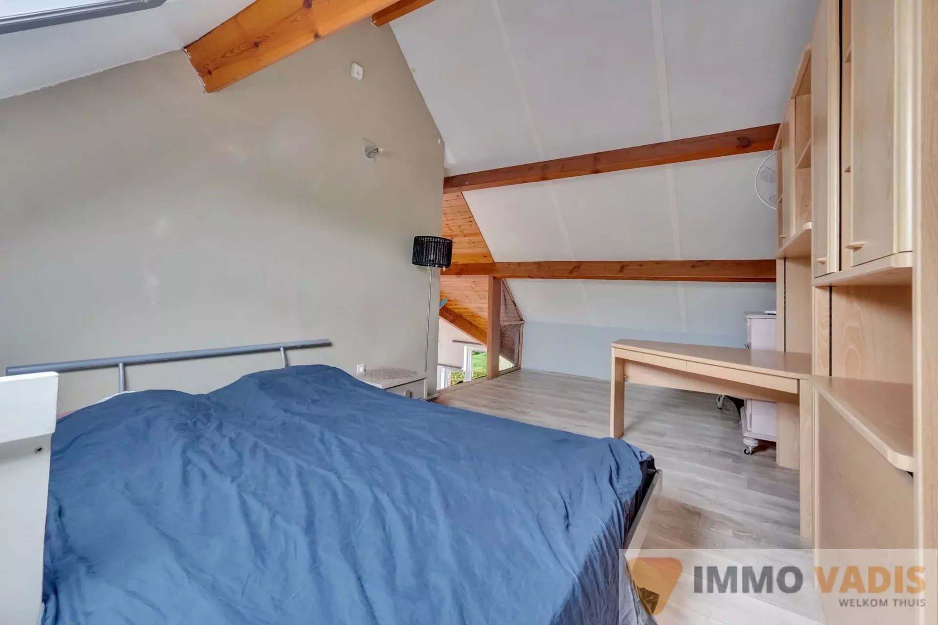 Charmant duplex appartement met autostaanplaats foto 9