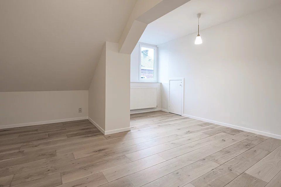 Rijwoning te koop nabij centrum foto 37