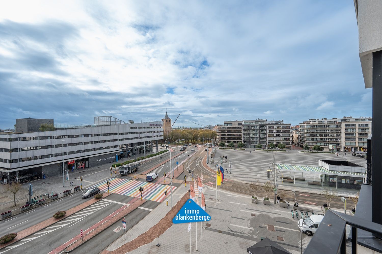 Exclusief Duplexappartement met Drie Ruime Terrassen foto 31