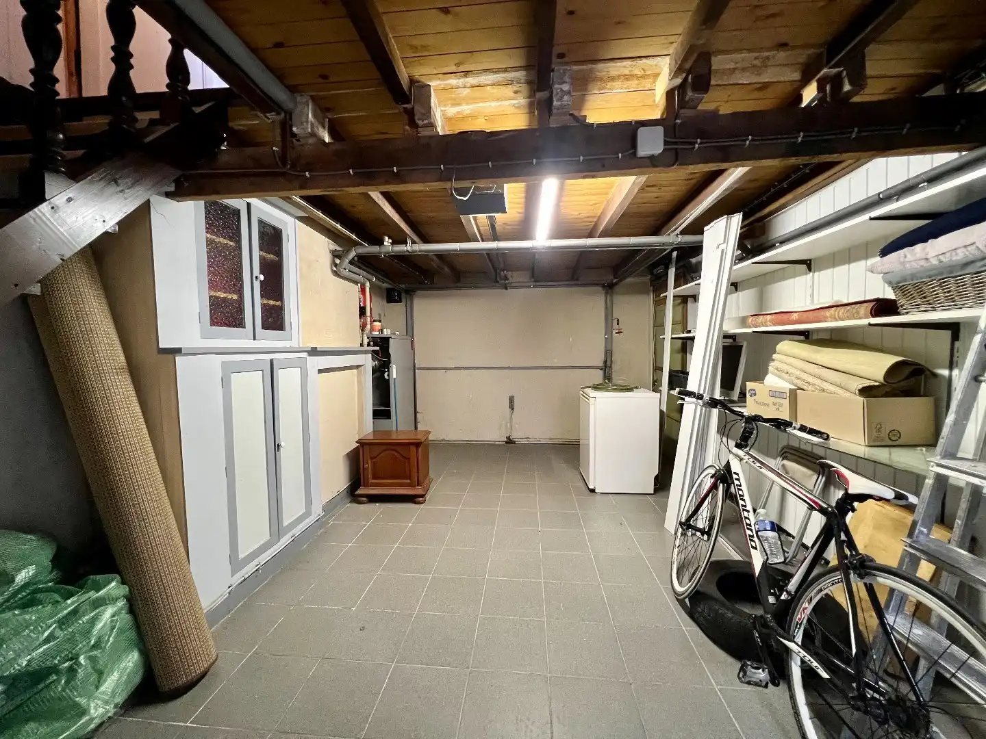 Charmante woning met tuin, garage en landelijk zicht foto 10