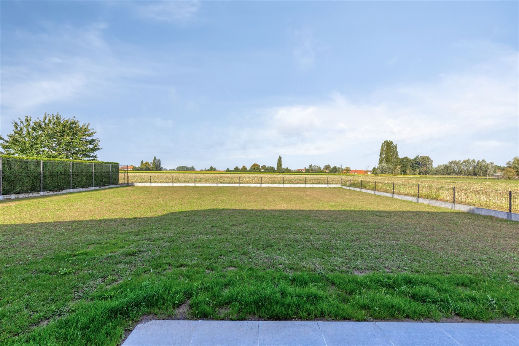Nieuwbouwwoning op absolute topligging foto 21