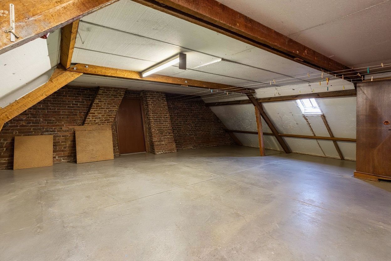 Zeer toffe ruime woning met garage en tuin foto 22