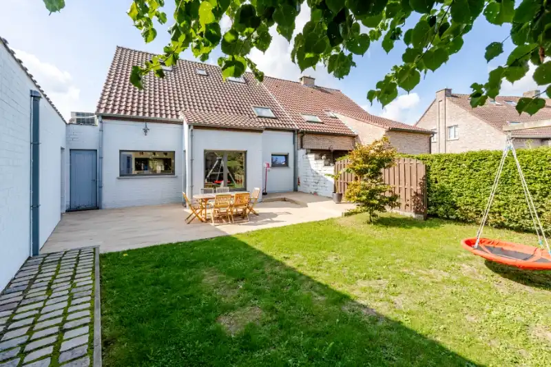 Lichtrijke, instapklare halfopen bebouwing op een droomperceel (608 m²) in de Schrijverswijk foto 20