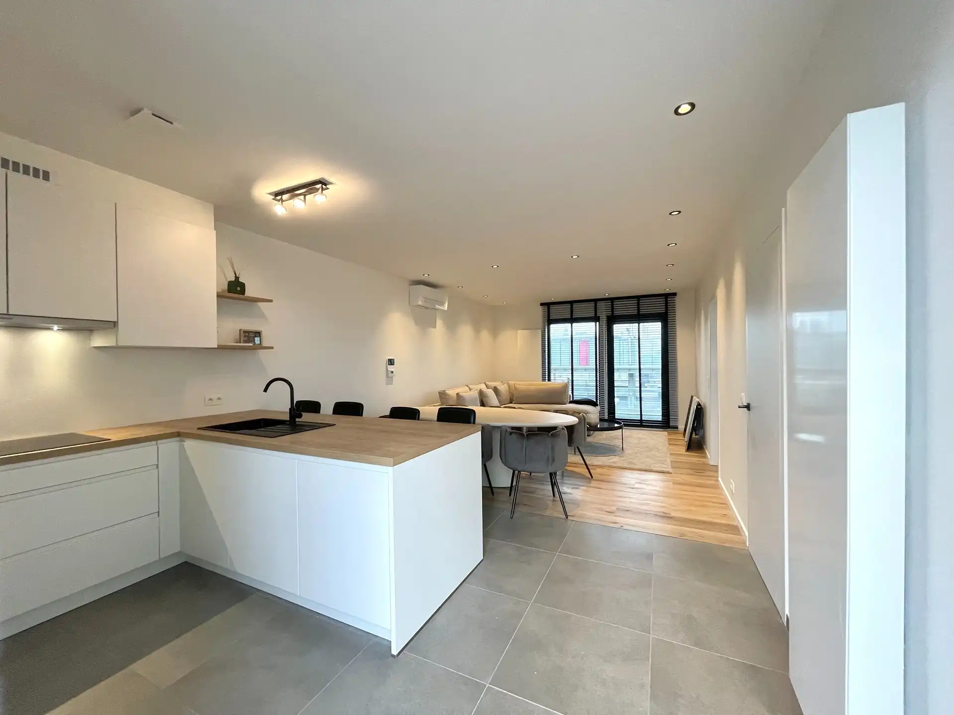 PENTHOUSE | ZONNETERRAS | 1 SLPK | SINT-PIETERSSTATION | foto 7