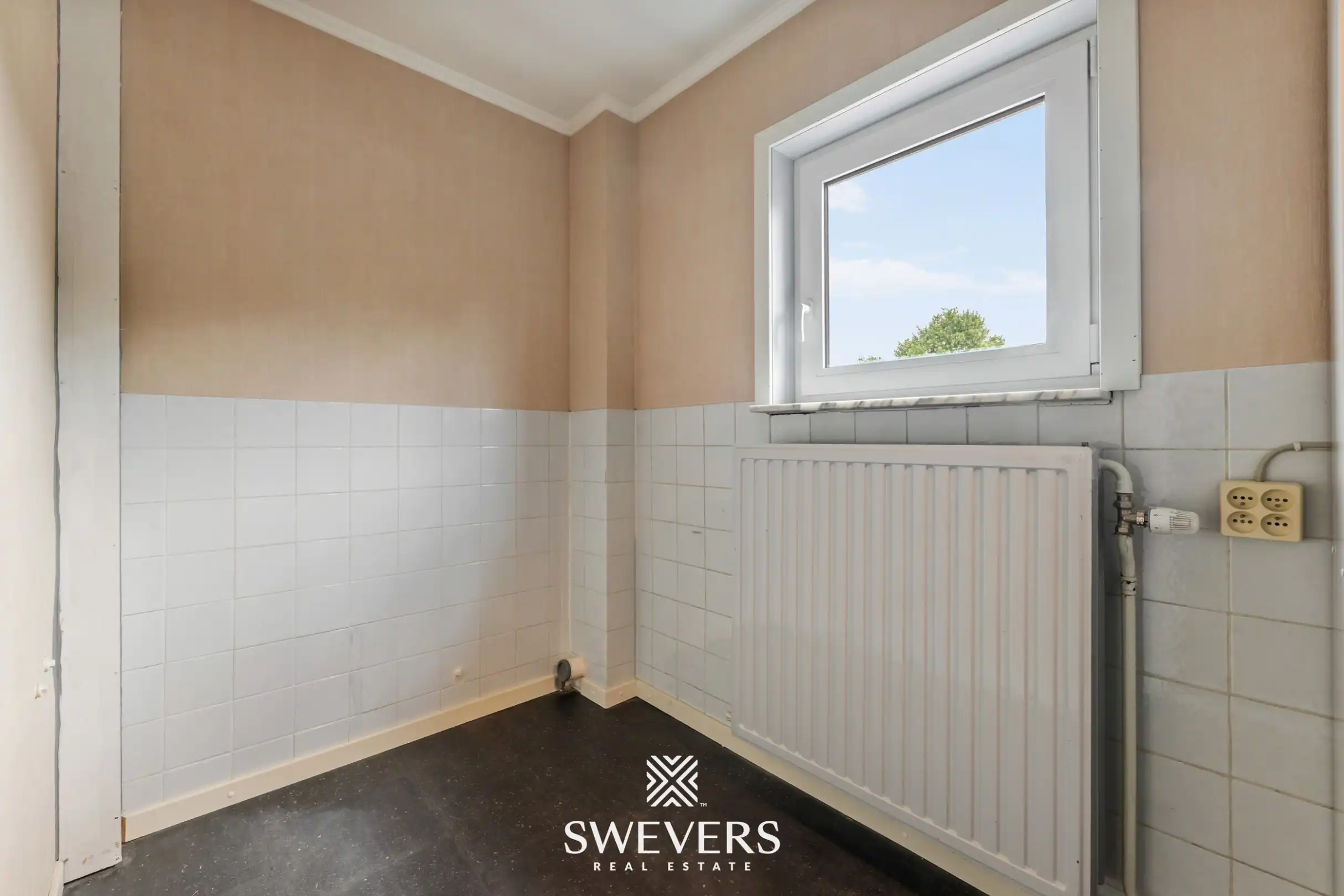 Veelzijdig handelspand met ruim duplex appartement: wonen, ondernemen én investeren onder één dak in centrum Alken foto 40