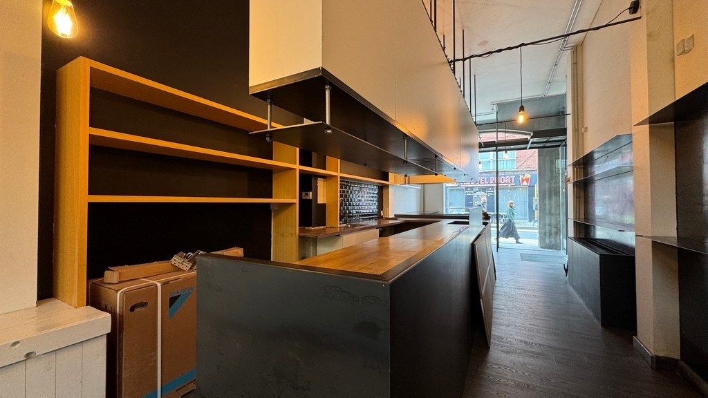 Commercieel horecapand te huur in bruisende buurt in Gent foto 2