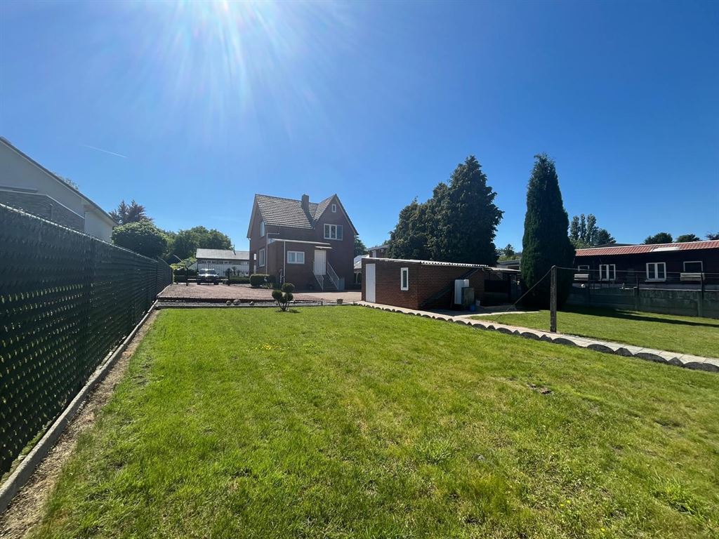 Zeer goed onderhouden vrijstaande woning foto 12