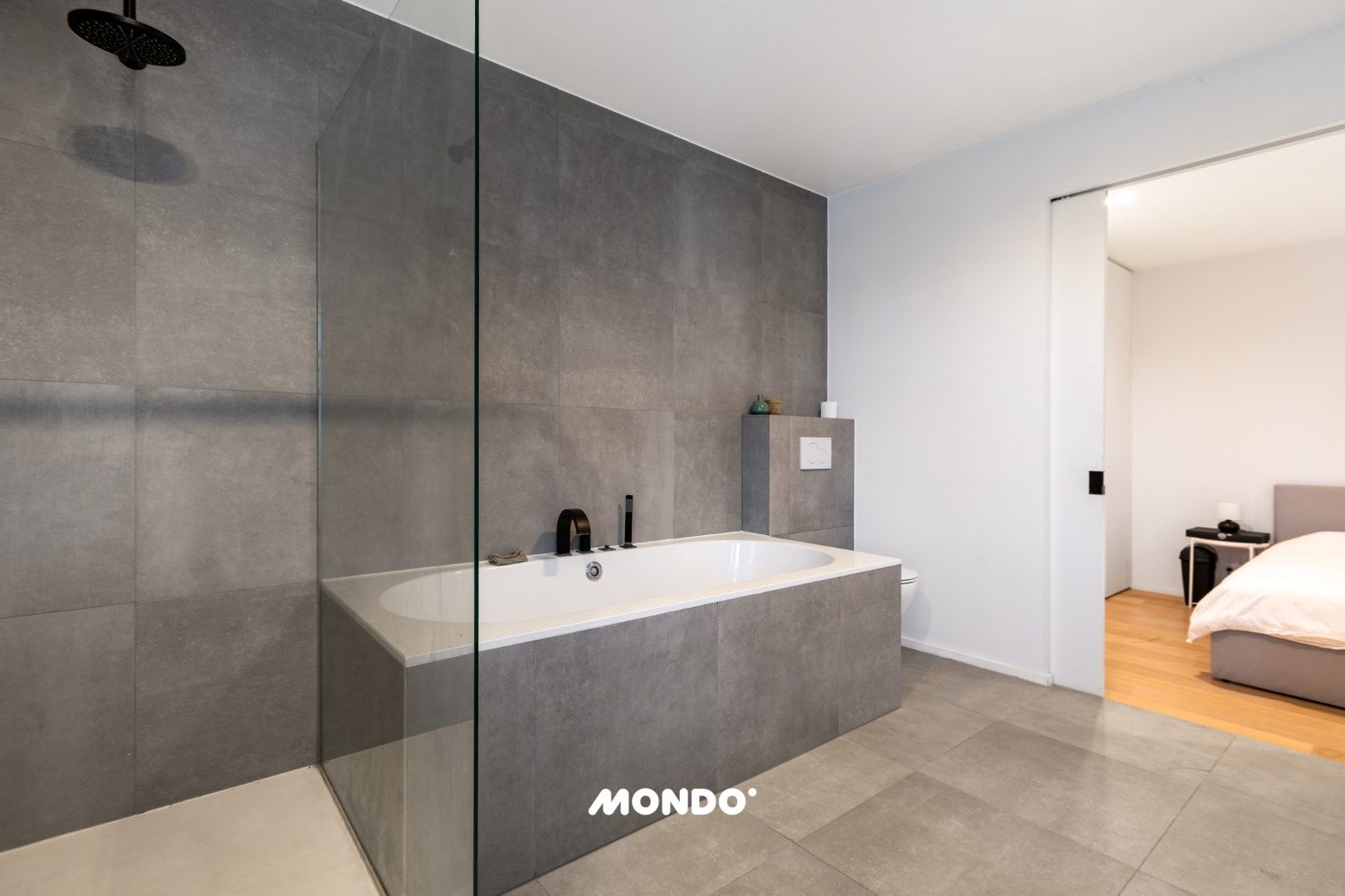 Luxe wonen: Penthouse met 3 SLK in Résidence la France, Antwerpen foto 16