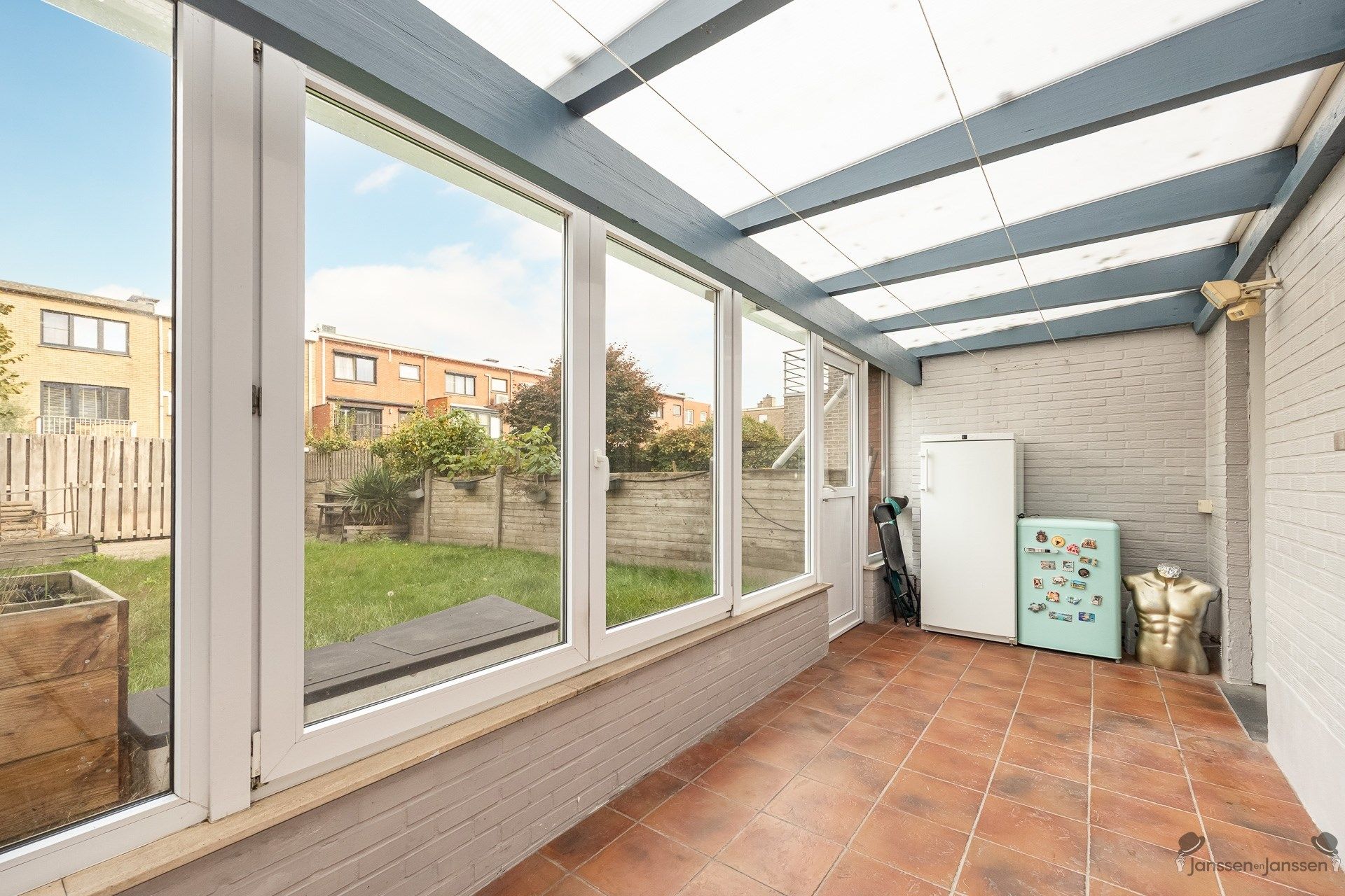 Prachtige en ruime gezinswoning in Stabroek met veel licht en een moderne afwerking. foto 17