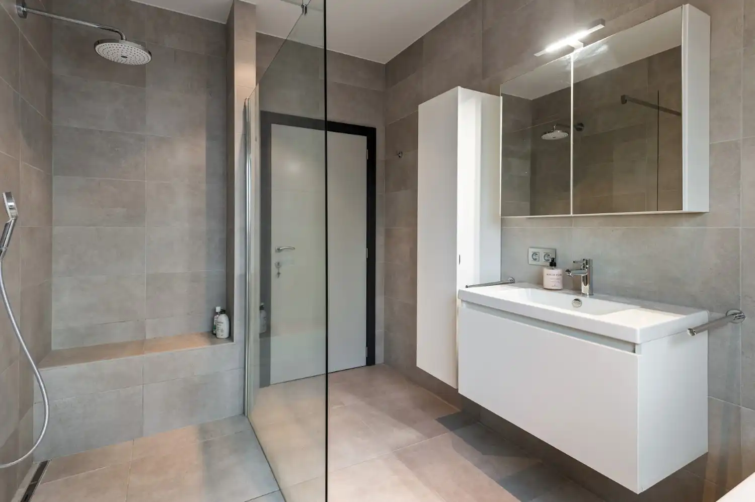 RIANTE WONING OP TOPLOCATIE! foto 17