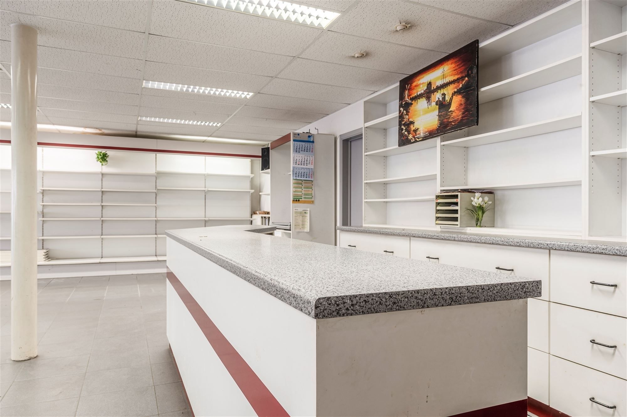 Commercieel handelspand en duplex met Z-tuin en terras foto 3