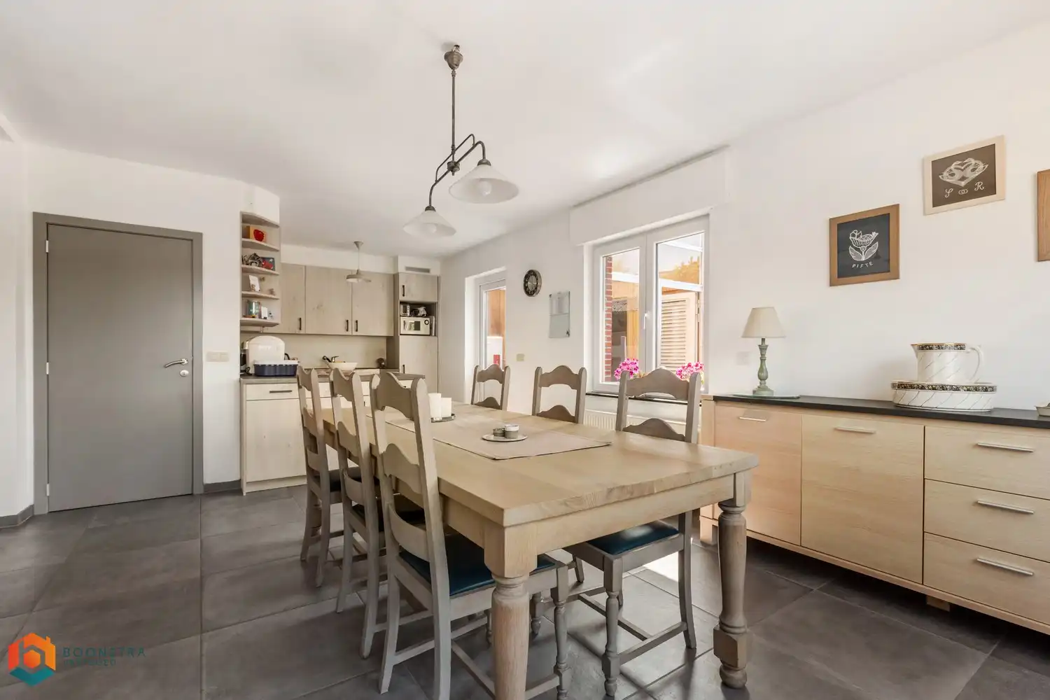 Leuke woning met 3 slpkrs en magazijn van 200m2 foto 6