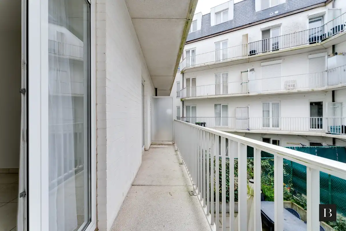 Ruim, lichtrijk appartement in het centrum van Blankenberge foto 9