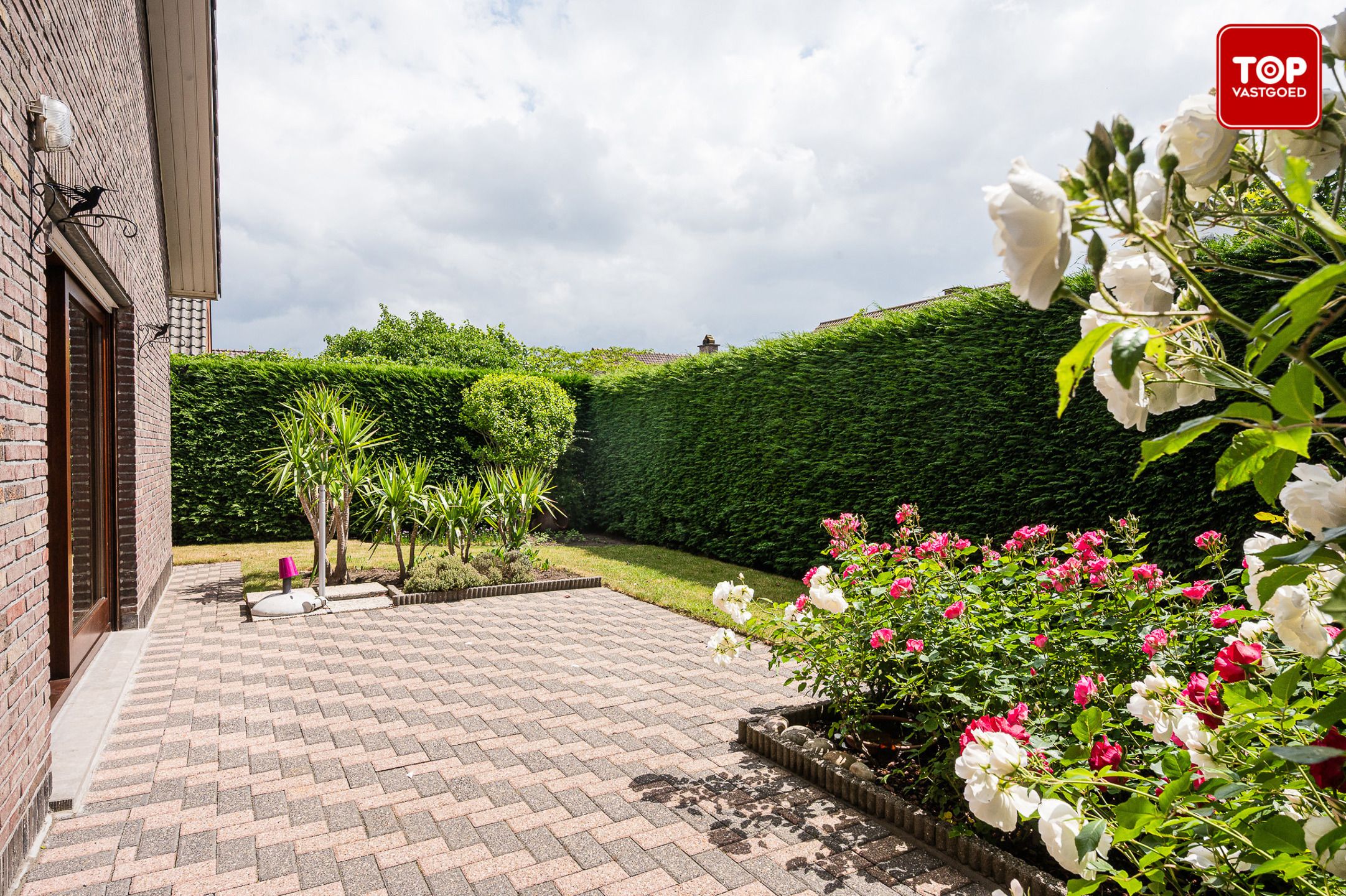 Villa met 3 slaapkamers en royale tuin foto 8
