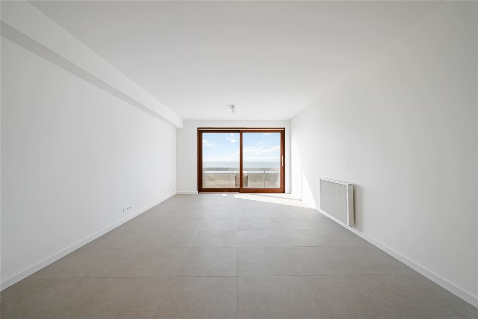 Uniek tweekamerappartement op toplocatie aan de Zeedijk! foto 5